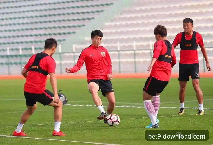 bet9官方网站 如何从一场友谊赛的细节,洞察卫冕冠军的备战深度与团队温度?